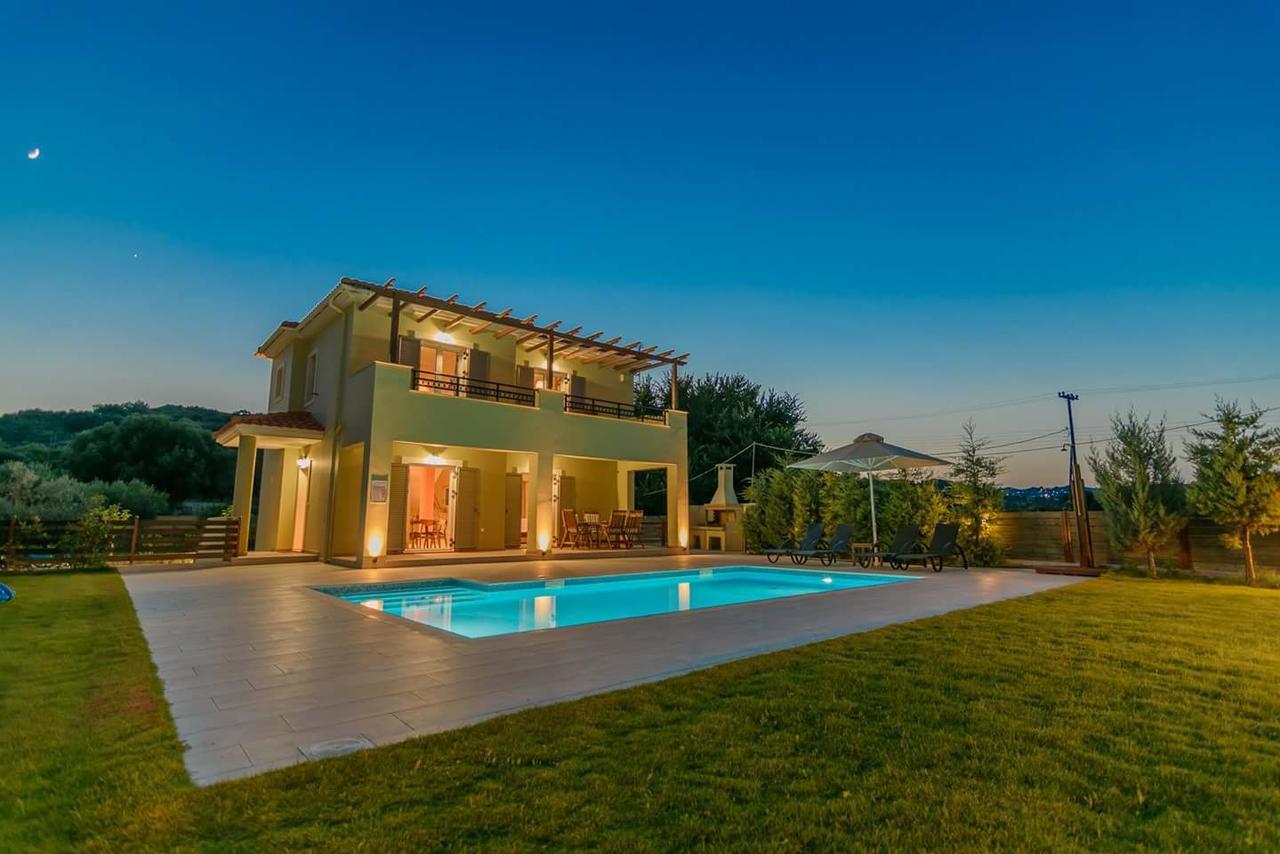 Armonia Villas Lixouri Exterior photo